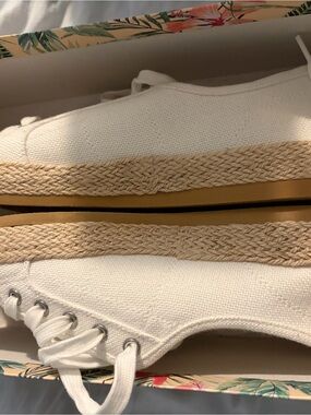 Tommy Bahama White Canvas Espadrille Sneaker